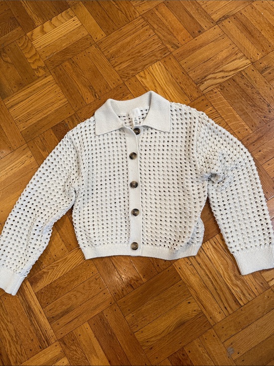 H&M Sweaters - H&M White Collared Sweater